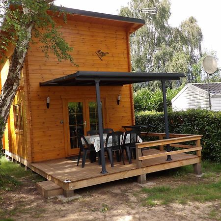Camping Smile & Braudieres Mezieres-sous-Lavardin Exterior photo