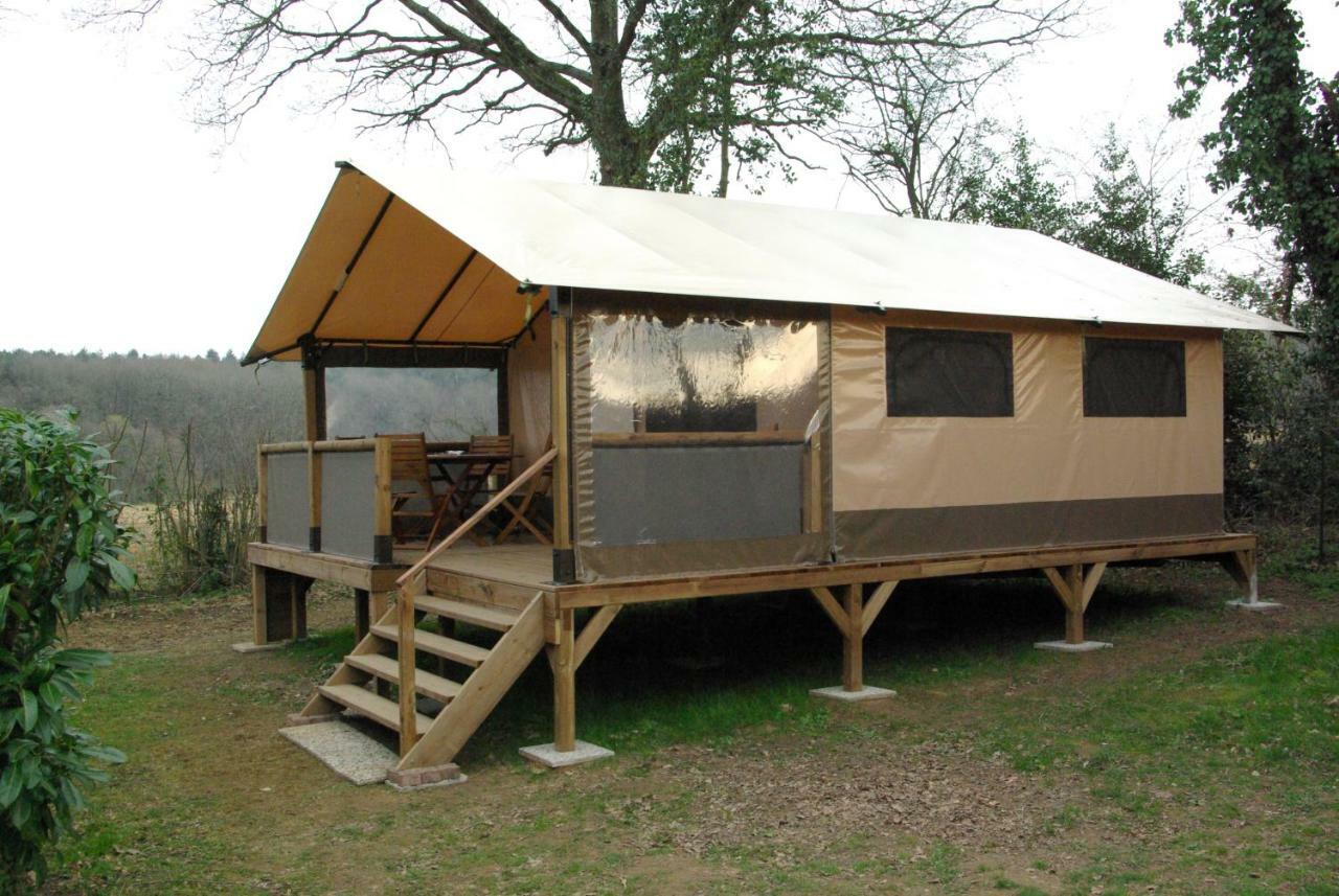 Camping Smile & Braudieres Mezieres-sous-Lavardin Exterior photo